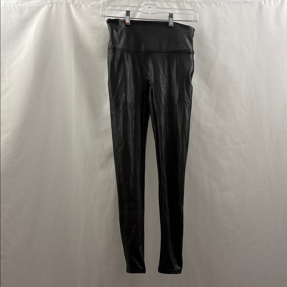 Spanx Faux Leather Leggings Medium Black Petite